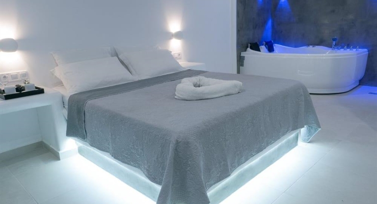 Mykonos Petra Suites&Rooms