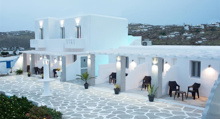 Mykonos Petra Suites&Rooms