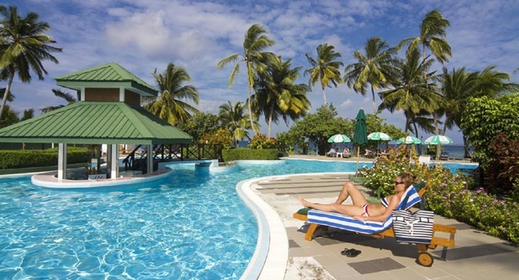 Equator Village - Addu Atoll, Piscina