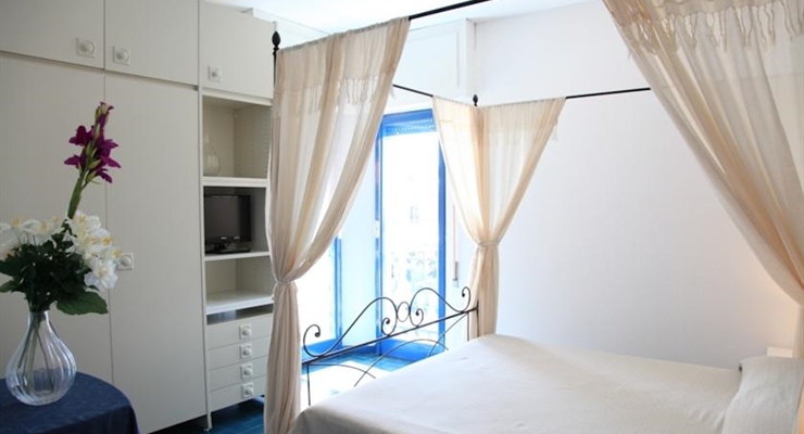 Hotel Meson Feliz - Terracina, Camere