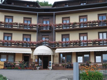 Hotel Linda - Borno, Struttura